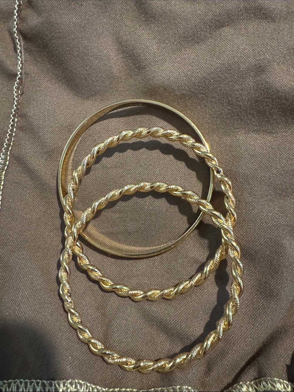 Vintage Gold-Tone Twisted and Smooth Monet L Bangle Bracelet Set